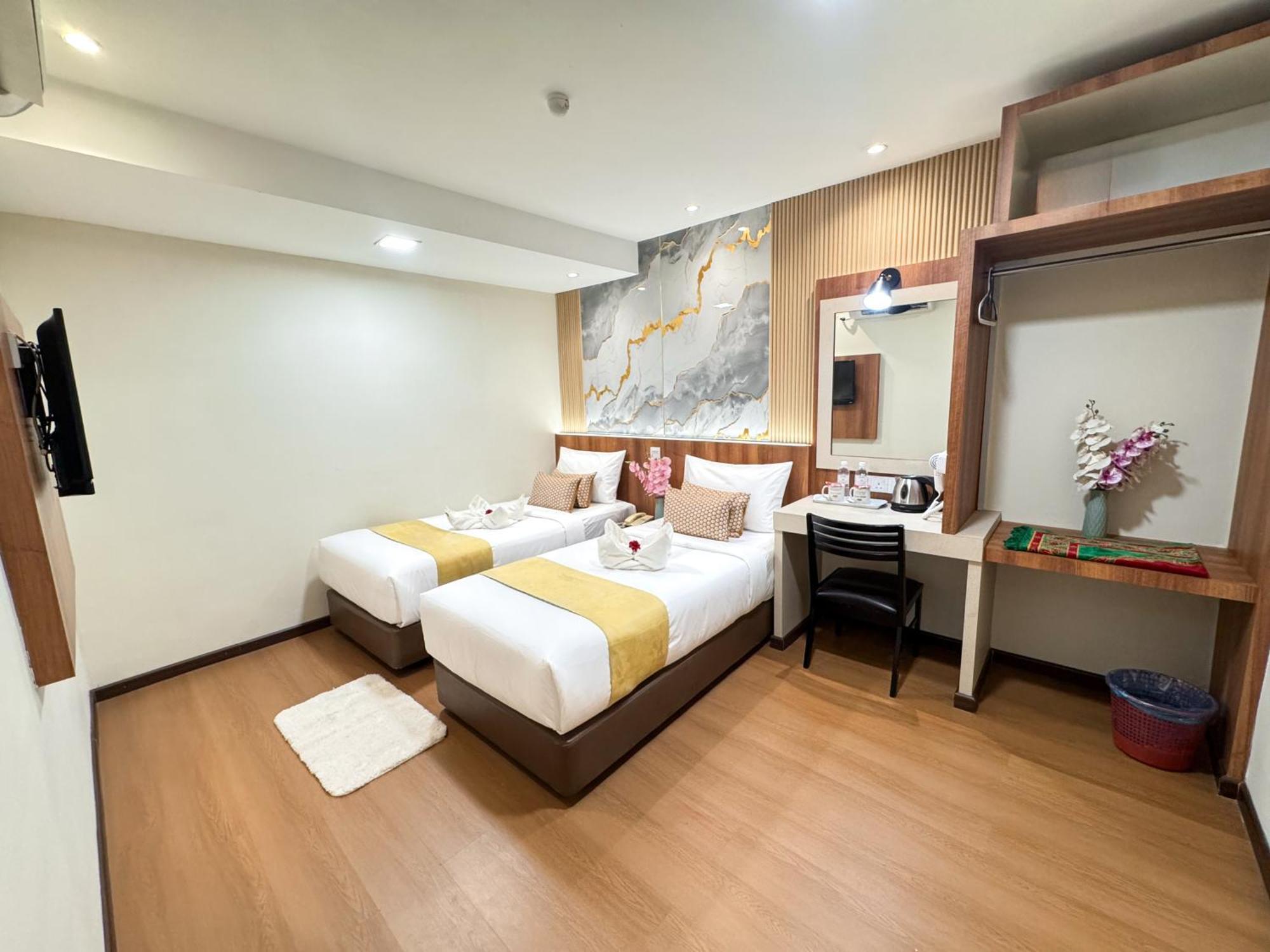 Standard Twin Room,1742738991:JPEG